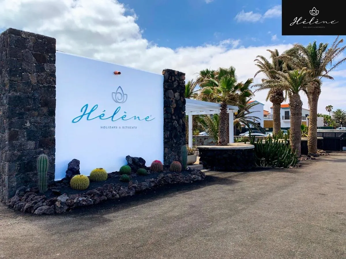 Helene Holidays - Hotel Boutique コラレホ
